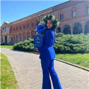 Dottoressa magistrale in giurisprudenza e praticante avvocato, con esperienza nell'insegnamento, propone lezioni di diritto